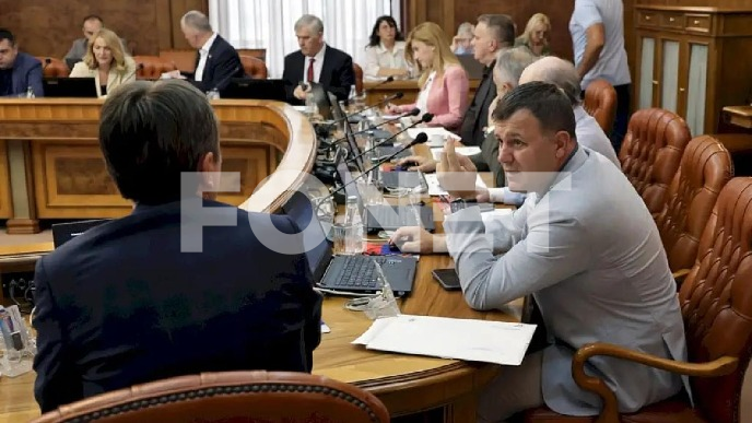 Vlada priprema nagradnu igru